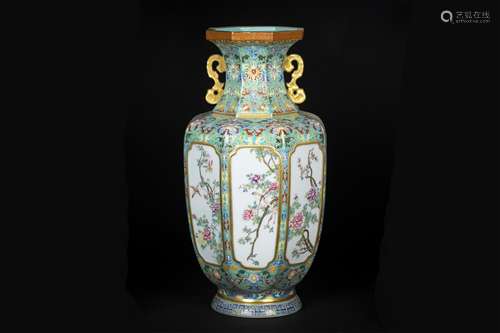 A CHINESE PORCELAIN FAMILLE ROSE HEXAGONAL DOUBLE HANDLE VASE