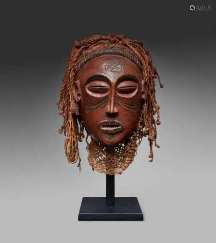 CHOKWE MASK, MWANA PWO