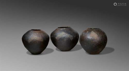 THREE ZULU BEER POTS, UKHAMBA