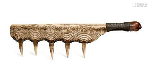 MAORI-STYLE BONE WEAPON