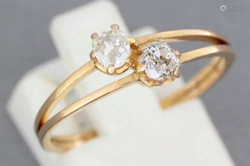 Toi et Moi gold ring set with two diamonds Gross w…