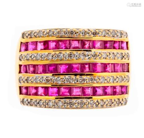 Gold ring decorated with three lines of rubies cal…