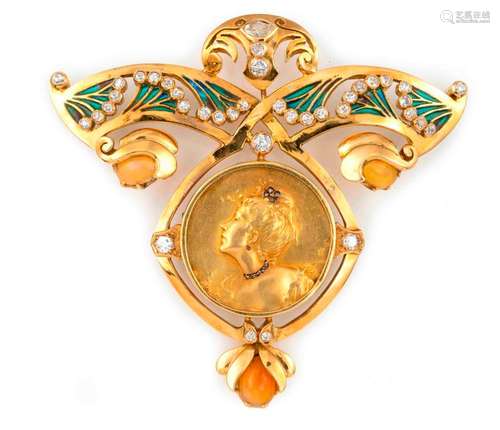 Important Art Nouveau style pendant in enamelled g…