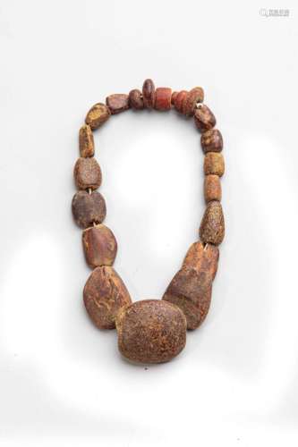 Antic amber necklace