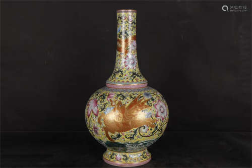 FAMILLE ROSE AND YELLOW GROUND 'QILIN' VASE