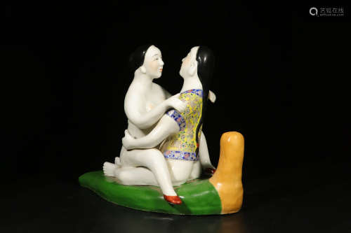 FAMILLE ROSE EROTIC FIGURAL GROUP