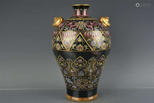 BLACK GLAZED AND GILT 'AUSPICIOUS' VASE WITH HANDLES