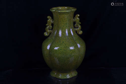 YELLOW AND GREEN GLAZED LOBED VASE WITH HANDLES