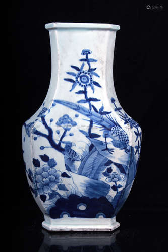 BLUE AND WHITE 'FLOWERS AND BIRDS' TRIANGULAR VASE