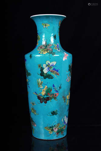 FAMILLE ROSE AND TURQUOISE GROUND 'BUTTERFLIES' VASE