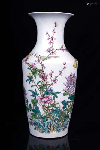 FAMILLE ROSE 'FLOWERS AND BIRDS' ROULEAU VASE