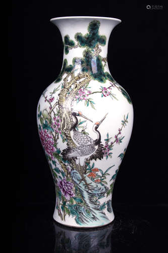 FAMILLE ROSE 'PINE TREES AND CRANES' VASE