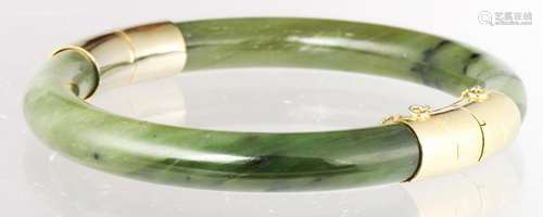 Nephrite, metal bracelet