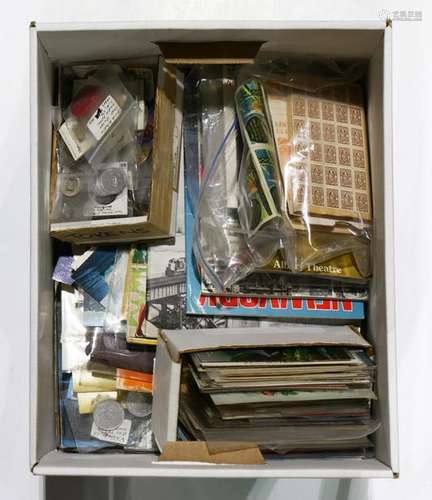 (lot of 100+) Assorted ephemera group