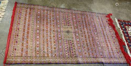 Soumak carpet