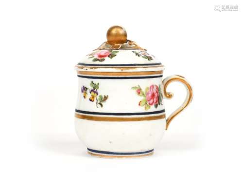 A Sèvres custard cup and cover (pot à jus nouveau)…