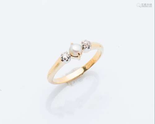 Bague en or jaune 18 carats (750 millièmes) sertie…