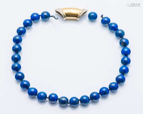 Collier de boules de lapis lazuli d’environ 14 mm …