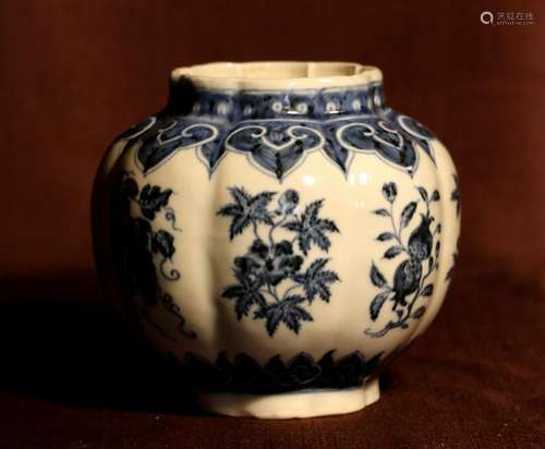 Chinese Blue White Porcelain Jar - James Gallatin