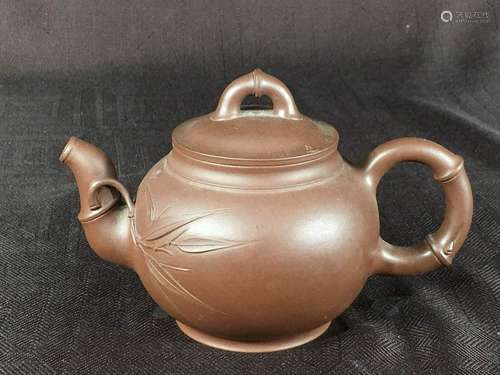 Chinese Yixin Teapot - Bamboo