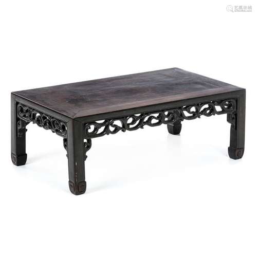 Chinese low table, Minguo