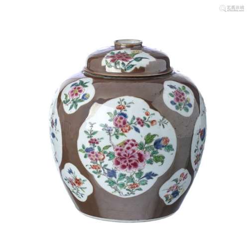 Chinese Porcelain Chocolate Family bulging pot, Yo…