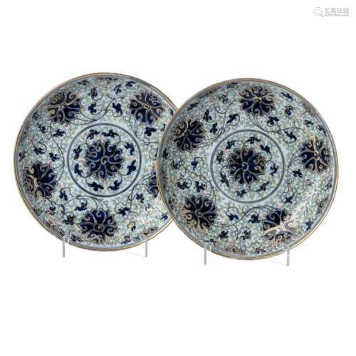 Pair of plates 'scrolls' in chinese porcelain, Gua…