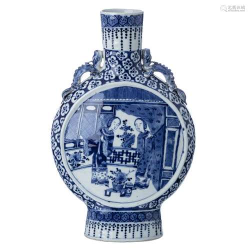 Chinese porcelain moonflask vase, Guangxu