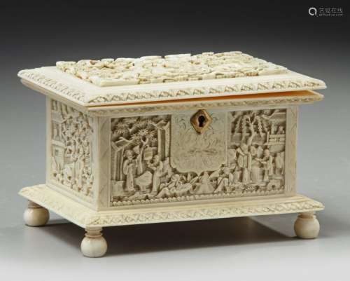 A CANTONESE IVORY CARVED BOX
