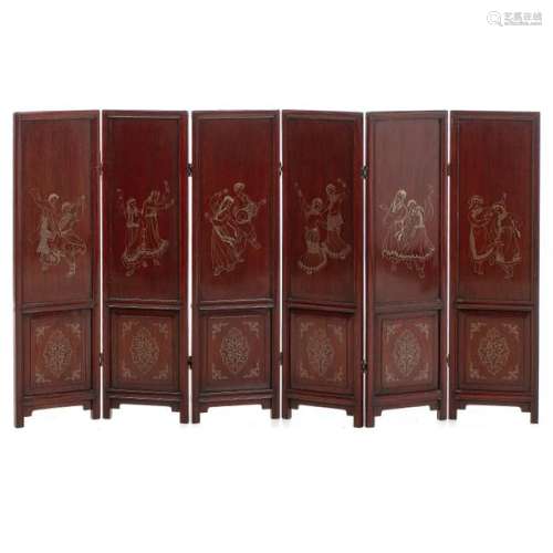 Chinese table screen with silver inlays, Minguo