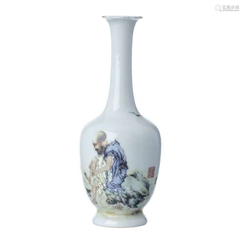 Small vase in chinese porcelain, Minguo