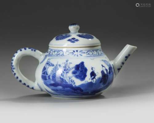 A CHINESE BLUE AND WHITE TEAPOT AND COVER