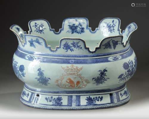 A CHINESE BLUE AND WHITE ARMORIAL MONTEITH