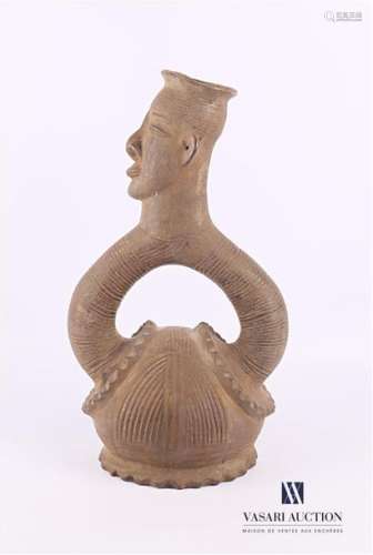 NIGERIA Anthropomorphic terracotta funerary urn La…