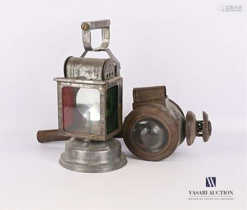 Railway signalling lantern made of metal and glass…