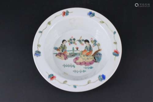 Chinese Qing Porcelain Famille Rose Bowl