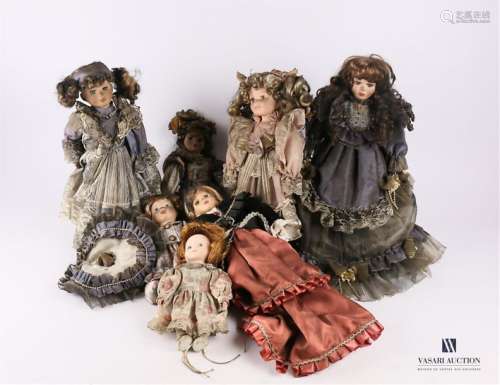 Set of seven dolls, porcelain heads (dirt)