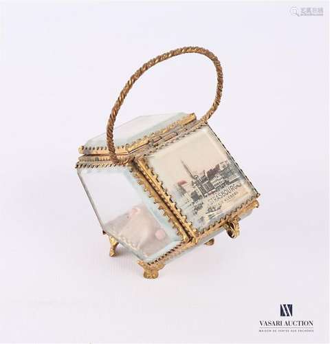 Jewelry box simulating a basket, the frame in gilt…