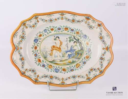 MOUSTIERS Polychrome earthenware dish decorated wi…