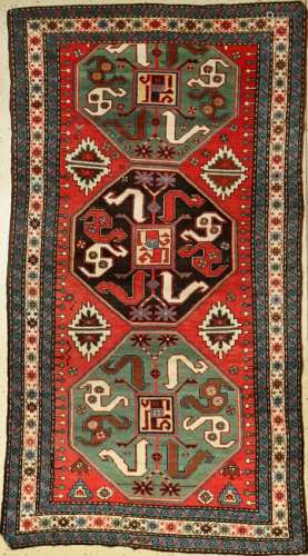 Chondzoresk Kazak antique rug, Caucasus, cloudband