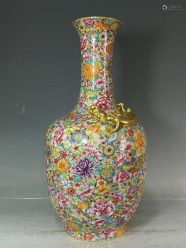 Large Qing Famille Rose Hundred-Flower Vase