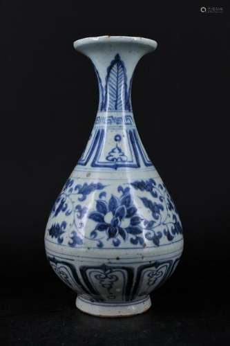 Ming Porcelain Blue&White Floral Vase