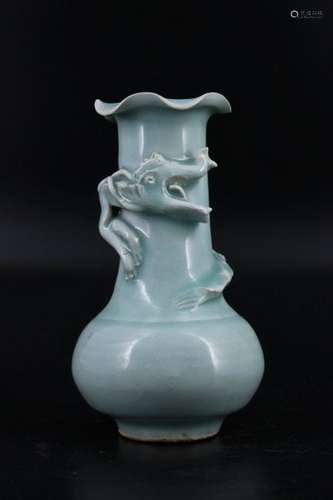 Song Porcelain GuanYao Vase