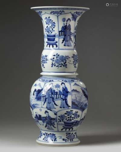 A CHINESE BLUE AND WHITE 'PHOENIX TAIL' VASE