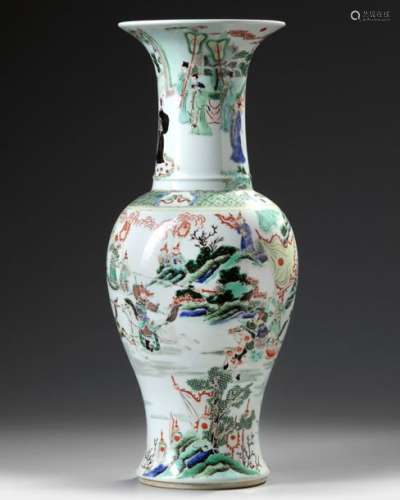 A CHINESE FAMILLE VERTE 'PHOENIX TAIL' VASE