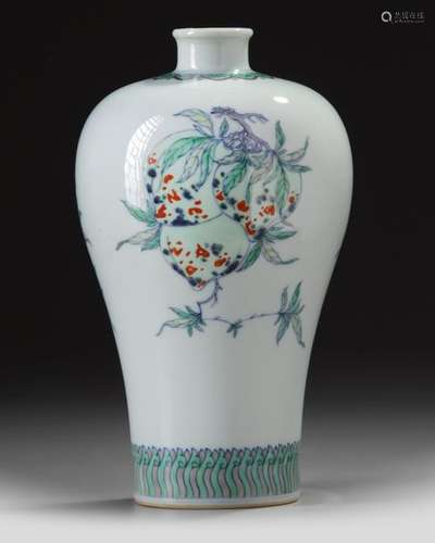 A CHINESE DOUCAI GLAZED 'THREE ABUNDANCES' MEIPING…