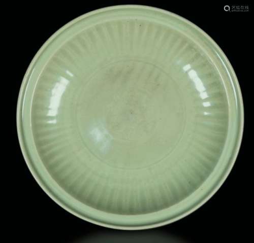 A Longquan Celadon plate, China, Ming Dynasty