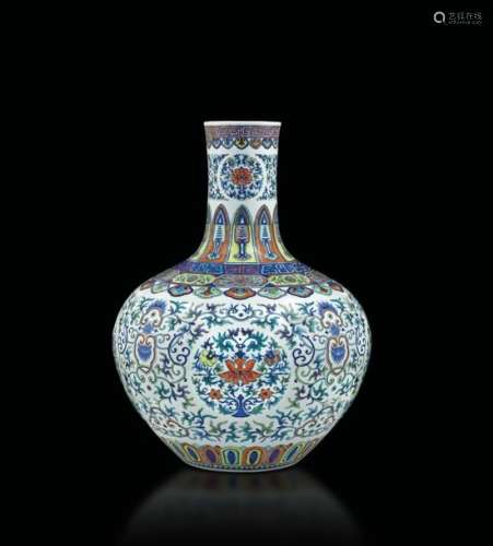 A rare large and magnificent Doucai vase, Tianqiup…
