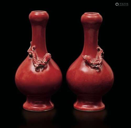 Two porcelain vases, China, Qing Dynasty