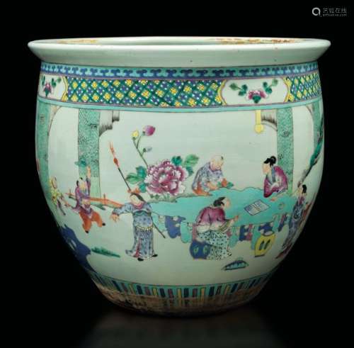 A Pink Family cachepot, China, Qing Dynasty
